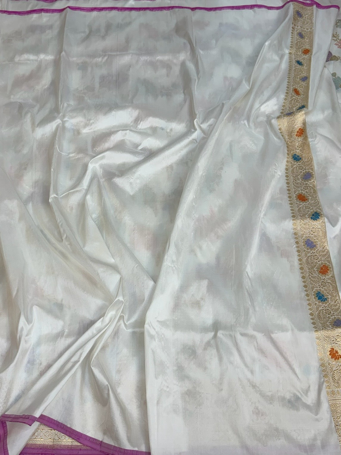 White Handwoven Pure Banarasi Katan Silk Saree