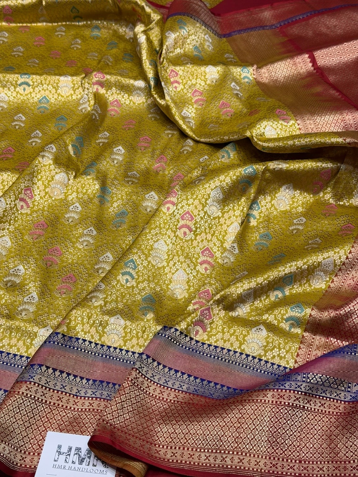 Yellow Handwoven Banarasi Pure Silk Brocade Saree with Red Satin Border – Luxurious Katan Silk