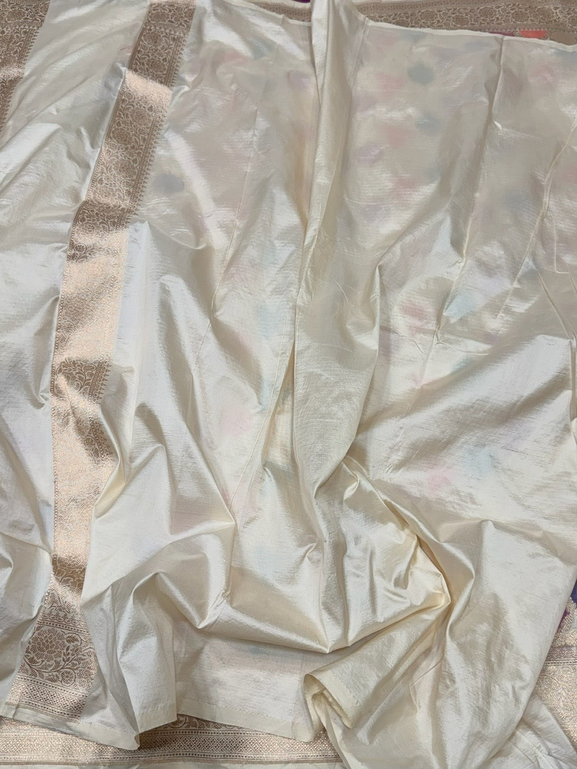 Ivory Banarasi Pure Rangkaat Silk Saree – Cutwork Weave in 100% Pure Katan Silk