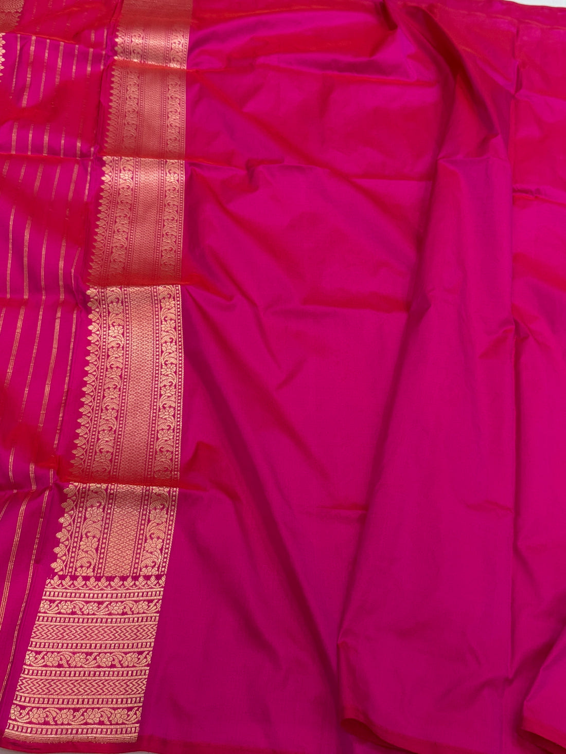 Rani Pink Handwoven Pure Banarasi Silk Saree