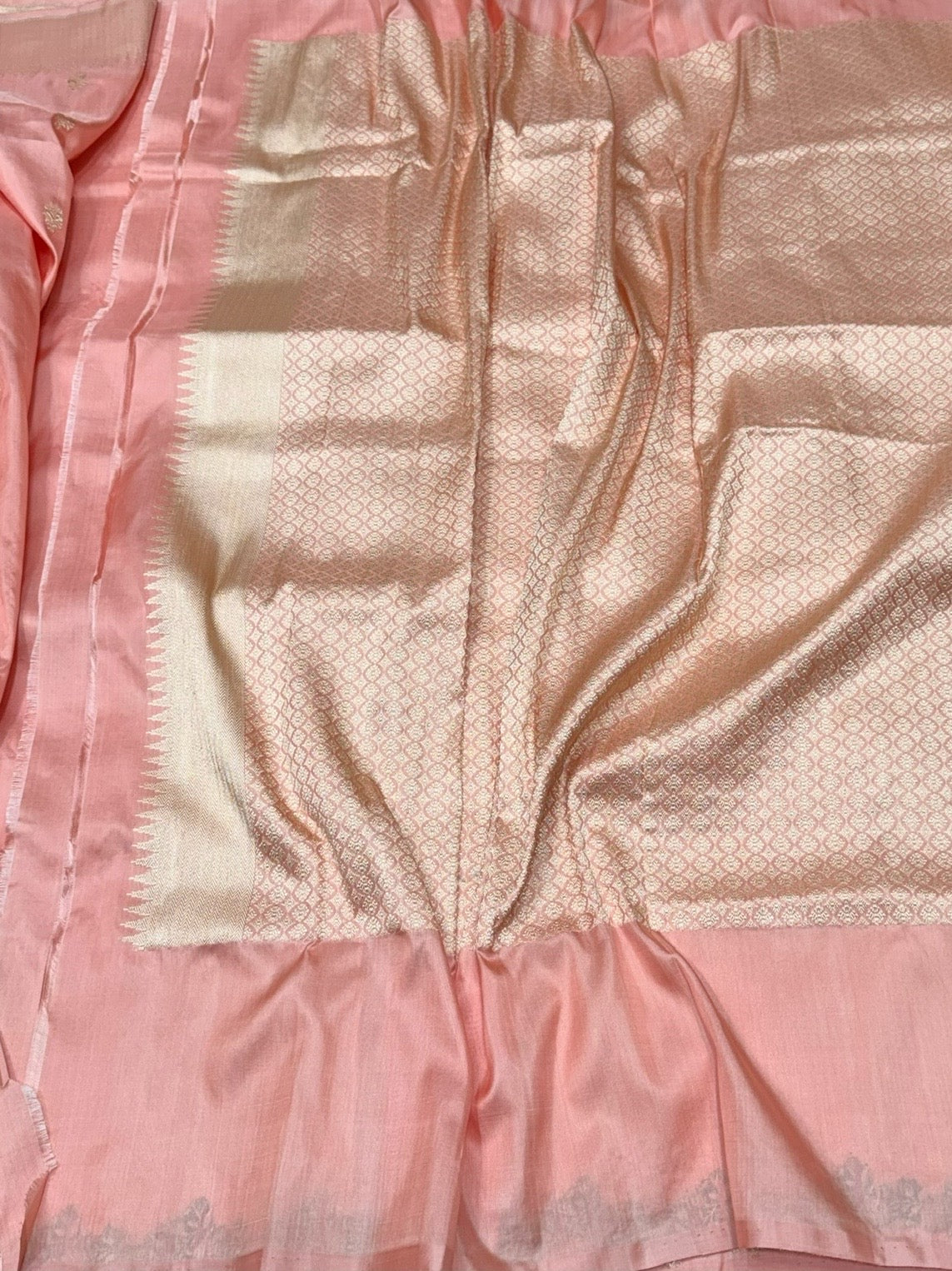 Peach Handwoven Pure Banarasi Silk Saree in Kadwa Weave – Katan Silk with Skirt Pattern Design