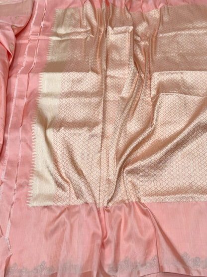 Peach Handwoven Pure Banarasi Silk Saree in Kadwa Weave – Katan Silk with Skirt Pattern Design