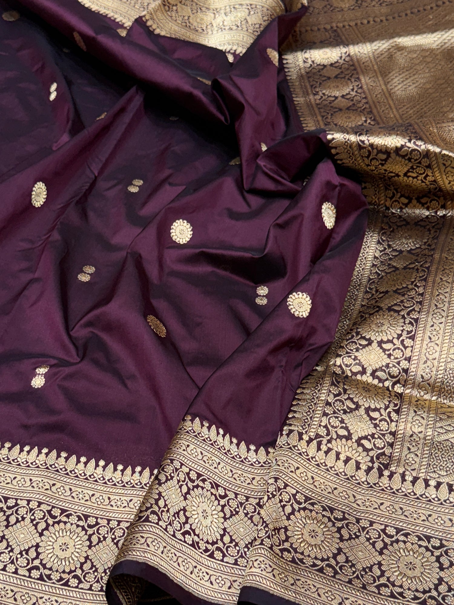 Wine Handwoven Vintage Pure Banarasi Silk Saree