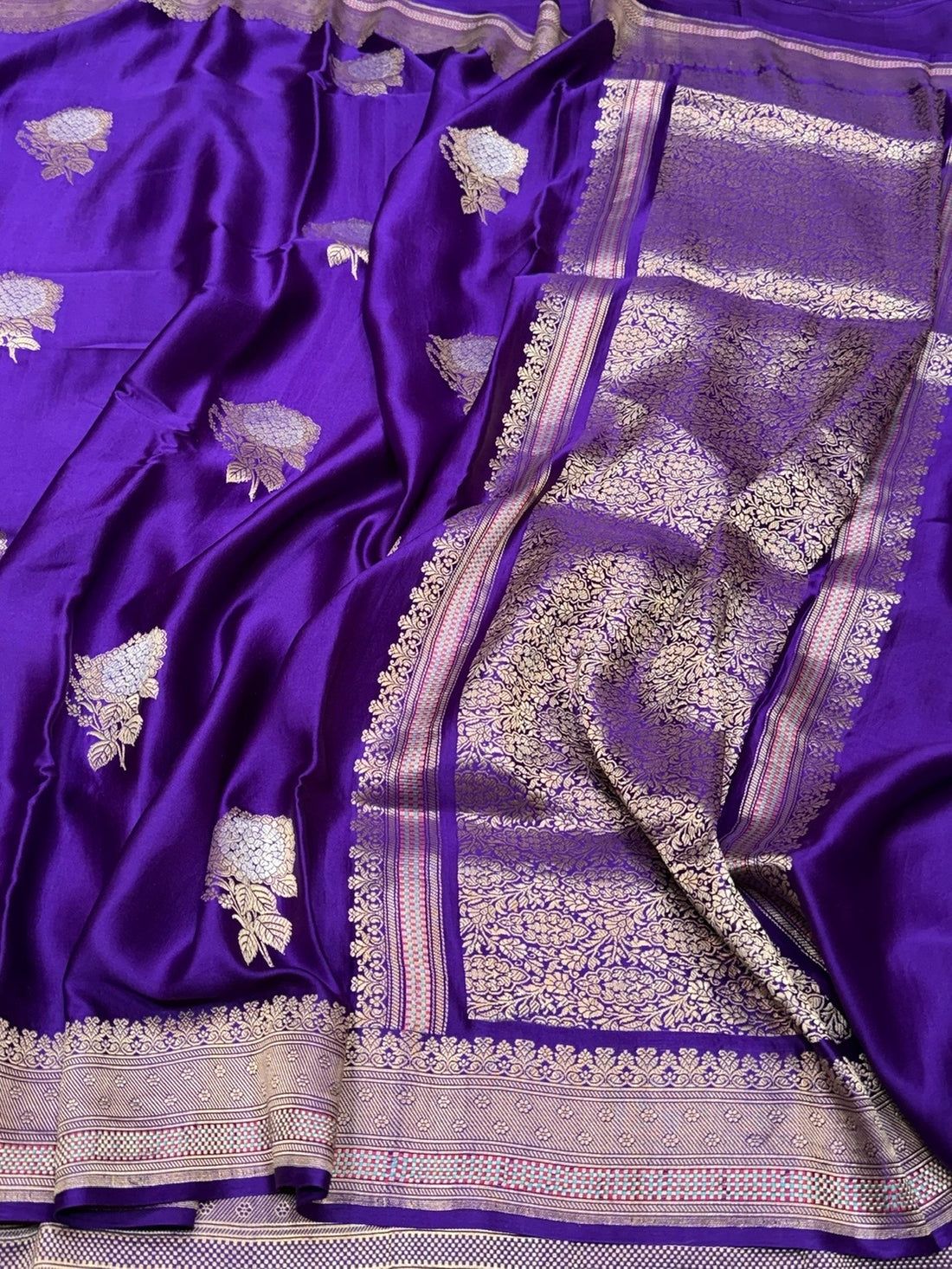 Purple Handwoven Pure Mashru Banarasi Satin Silk Saree – Kadwa Weave Heritage Handloom
