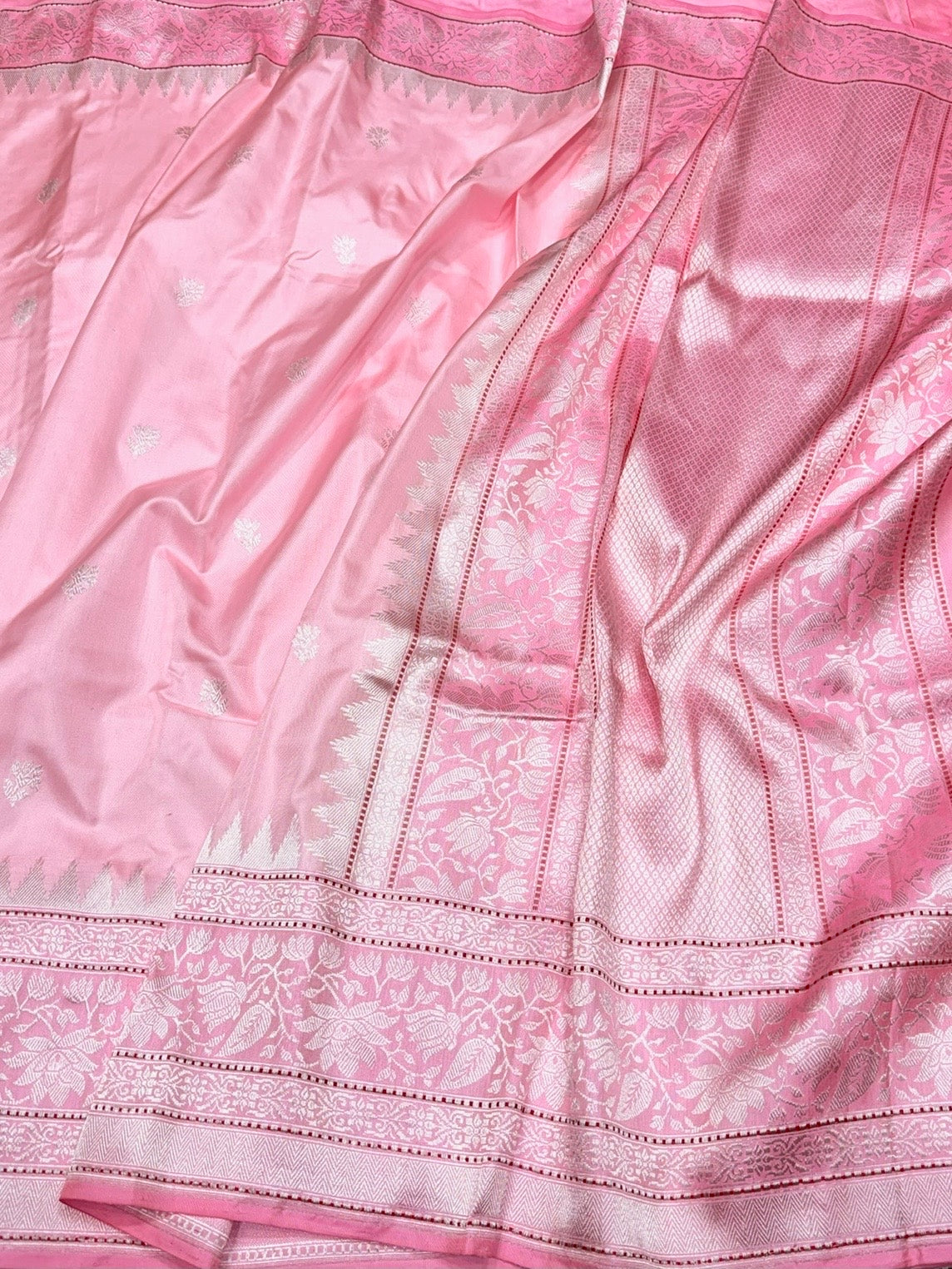 Baby Pink Handwoven Pure Banarasi Ektara Silk Saree – Kadwa Iktara Weave, Pure Mulberry Silk