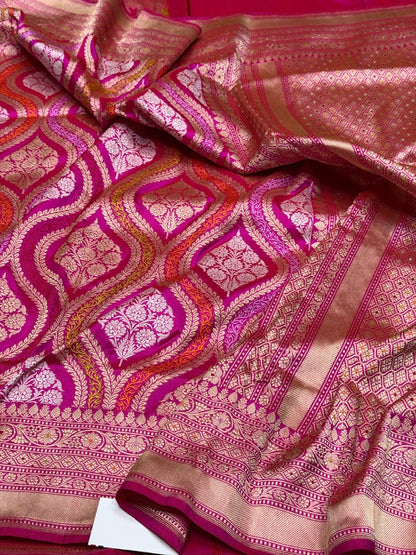 Rani Pink Handwoven Pure Banarasi Silk Saree