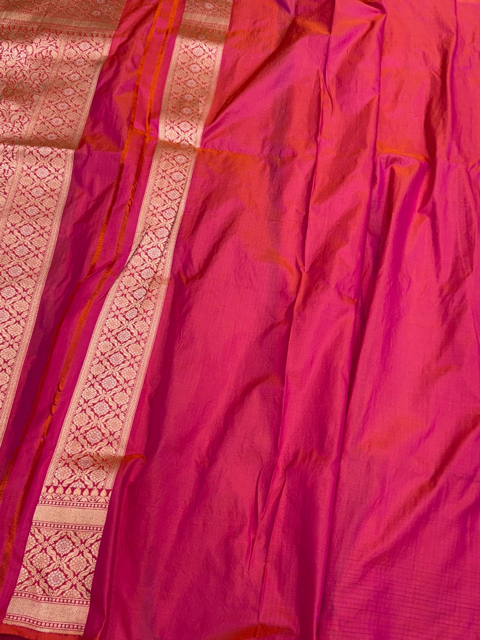 Banarasi Minakari Pure Katan Silk Saree | Pure Silk | Minakari Work | Cutwork Technique | Banarasi Katan Silk Saree
