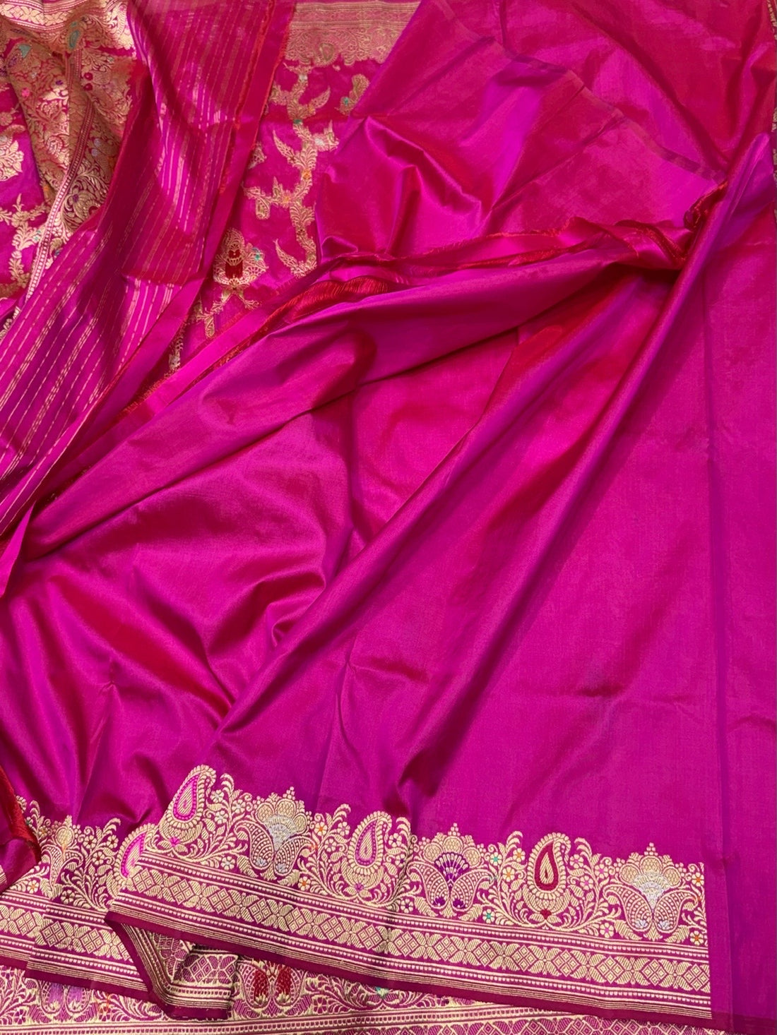 Rani Pink Handwoven Pure Banarasi Silk Saree