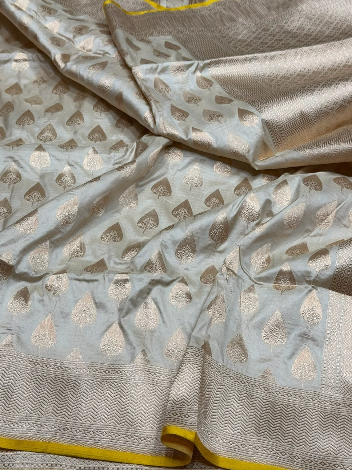 Banarasi Pure Katan Silk Saree | Pure Silk | Cutwork Technique | Banarasi Katan Silk Saree