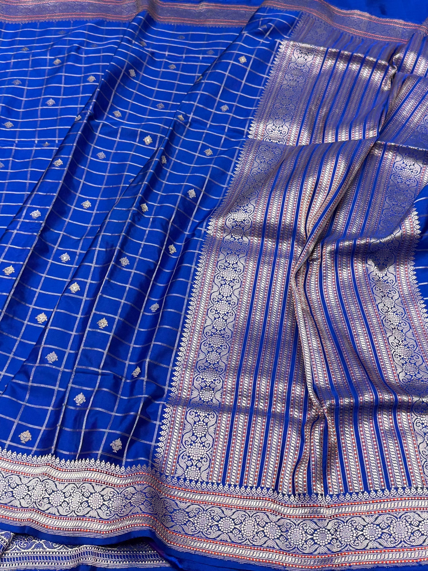 Royal Blue Handwoven Pure Banarasi Silk Saree – Luxury Kadwa Handloom Wedding &amp; Festive Saree