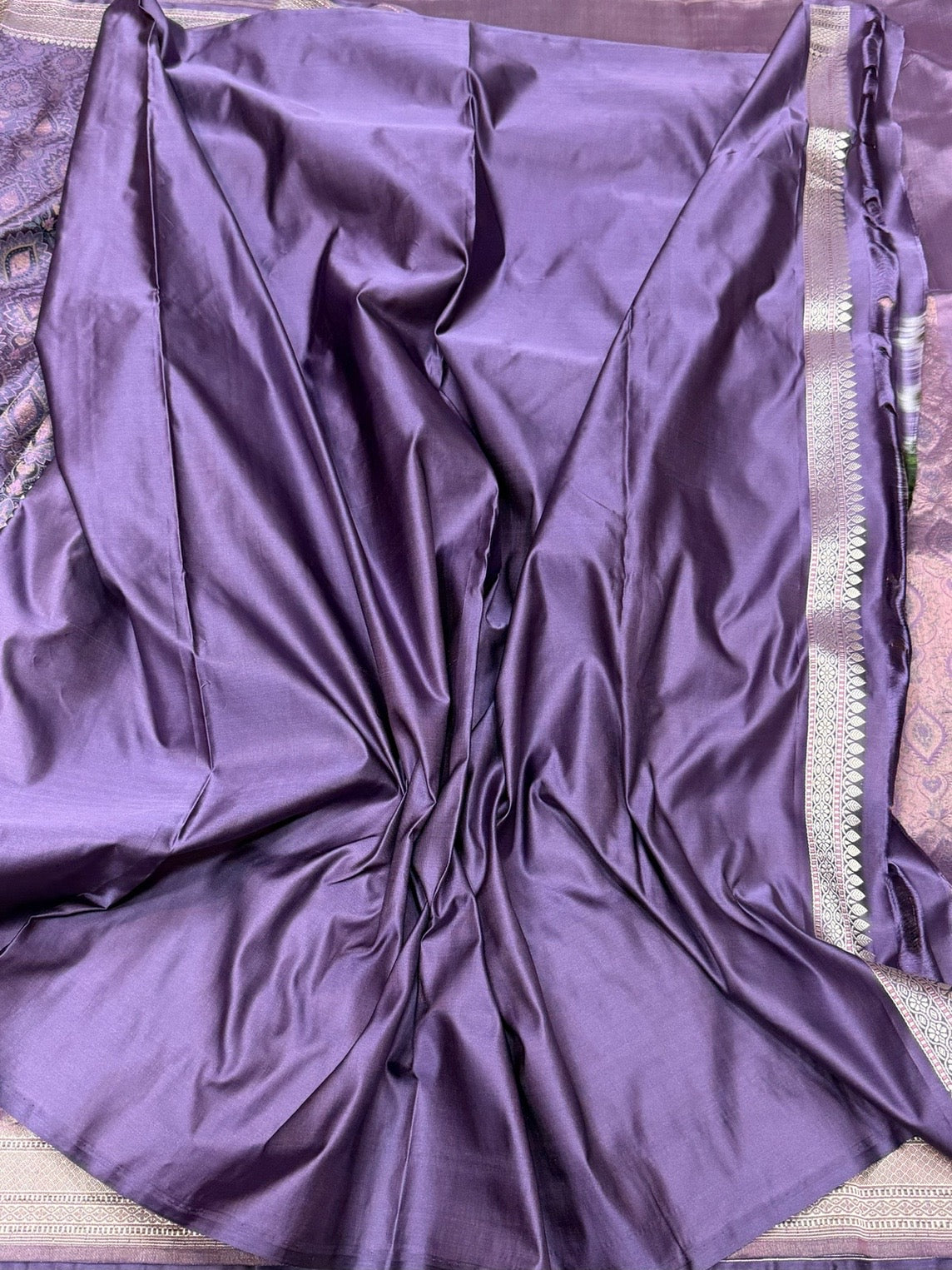 Lavender Handwoven Pure Banarasi Satin Tanchoi Silk Saree – 100% Pure Satin Silk, Kadwa Weave