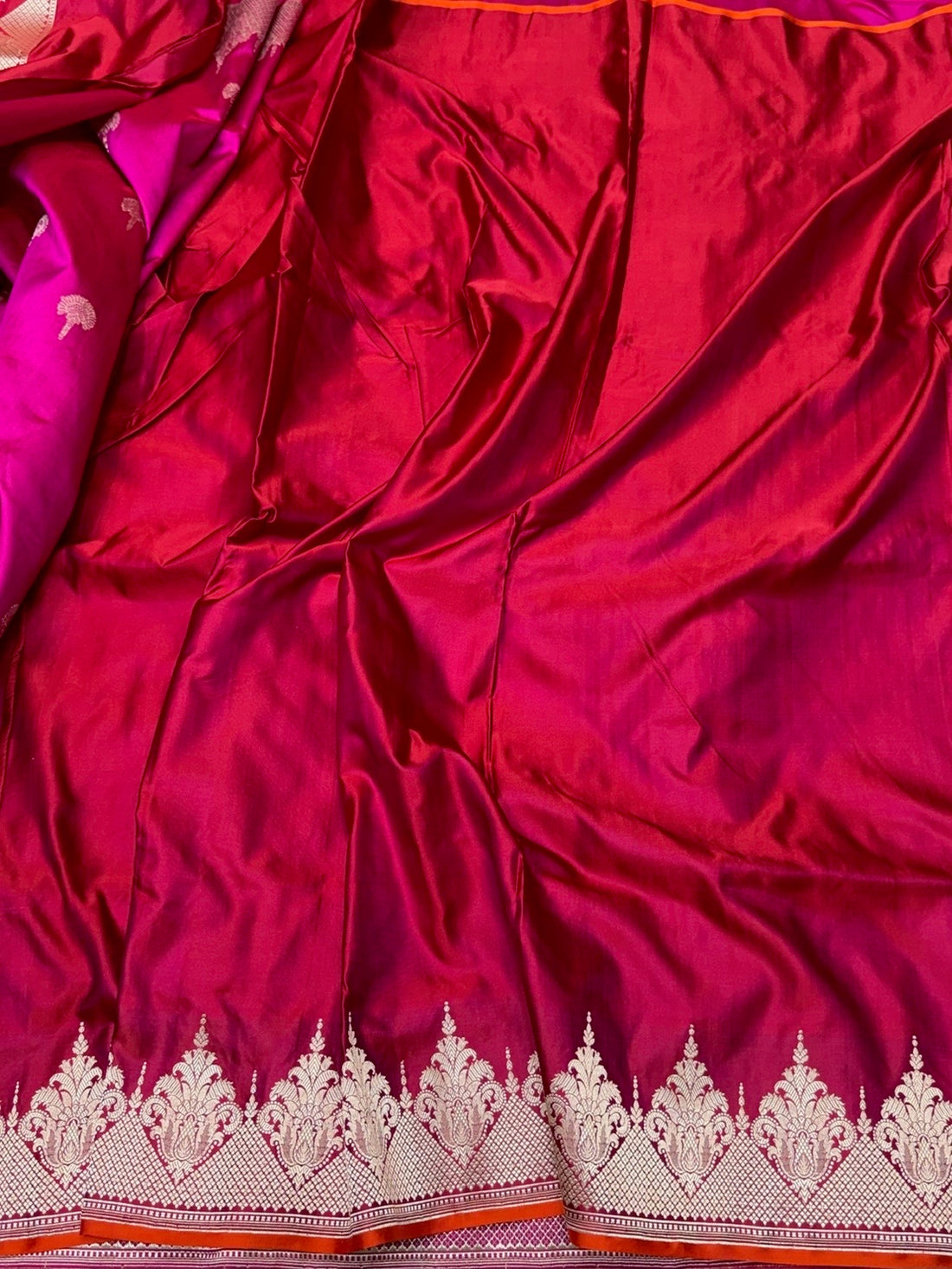 Red Handwoven Pure Banarasi Satin Silk Saree