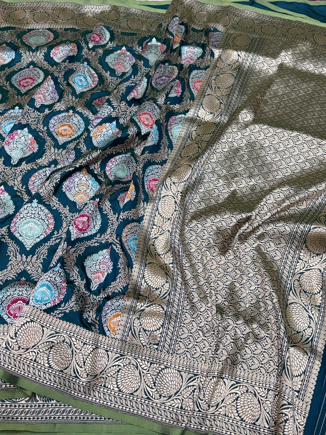 Deep Teal Blue Handwoven Pure Banarasi Silk Saree in Kadwa Weave – 100% Katan Mulberry Silk