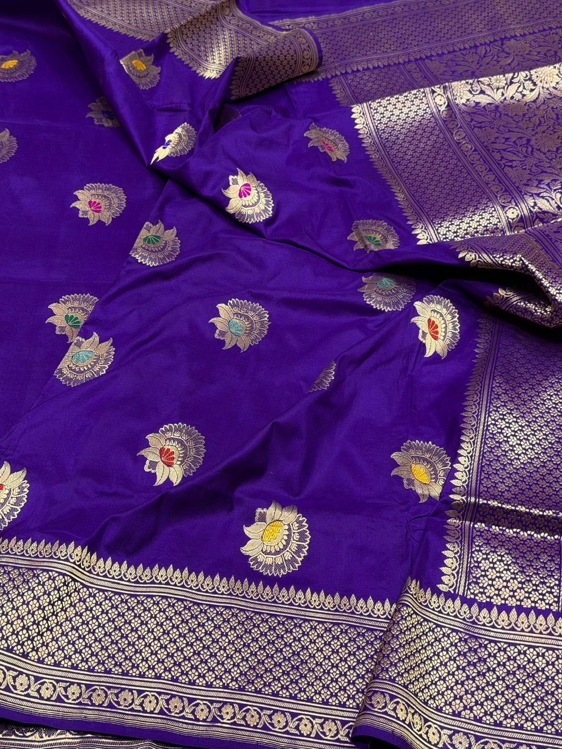 Purple Handwoven Pure Banarasi Silk Saree