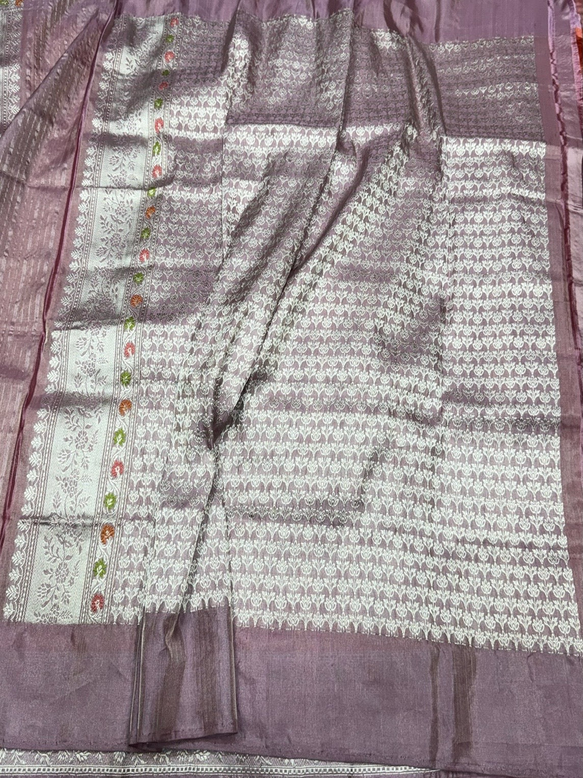 Peach Handwoven Pure Banarasi Ektara Silk Saree – Kadwa Iktara Weave, Pure Mulberry Silk