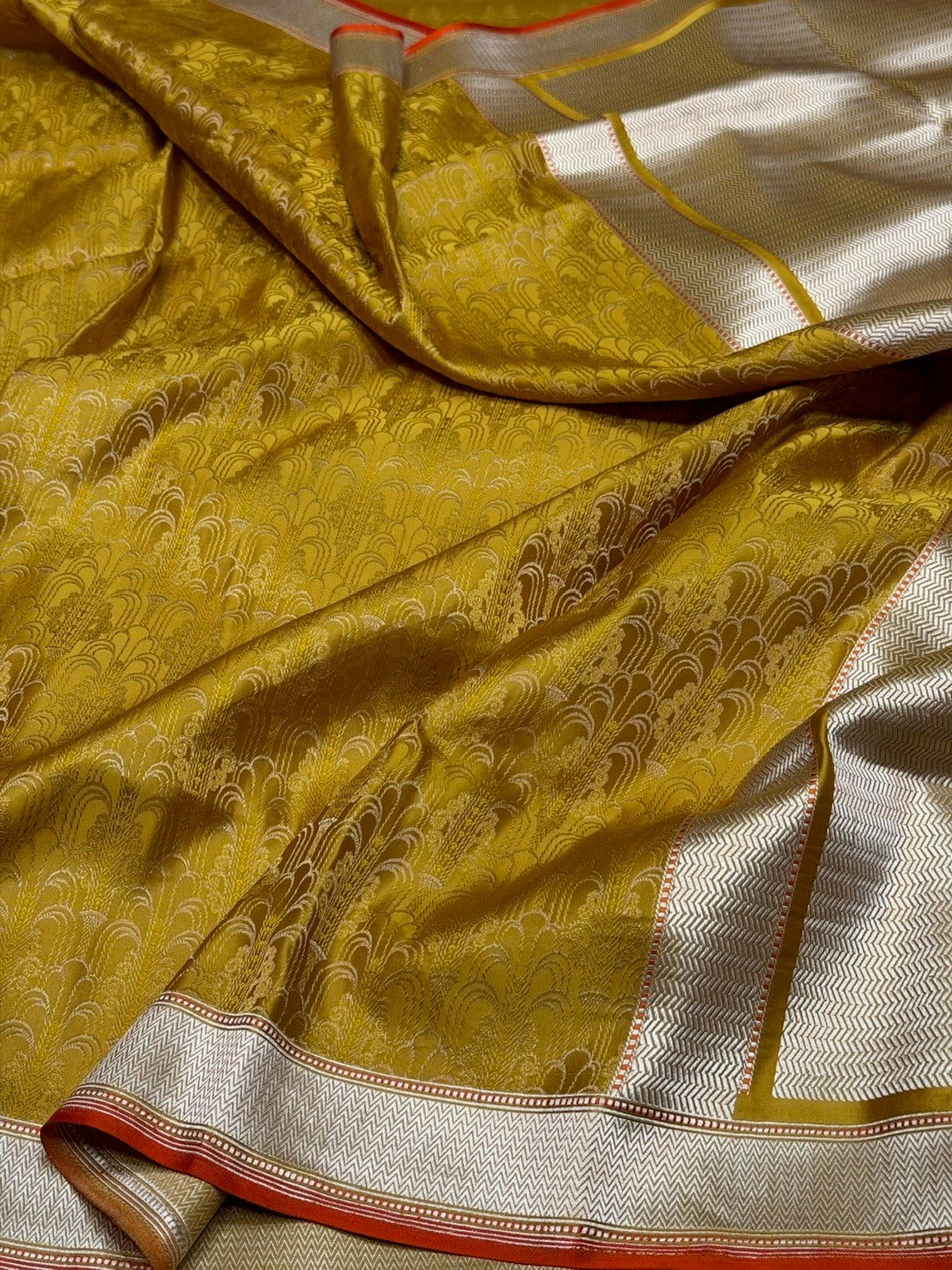 Mustard Yellow Handwoven Pure Banarasi Satin Tanchoi Silk Saree