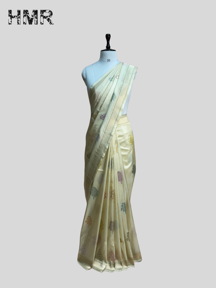 Ivory Handwoven Pure Banarasi Silk Saree