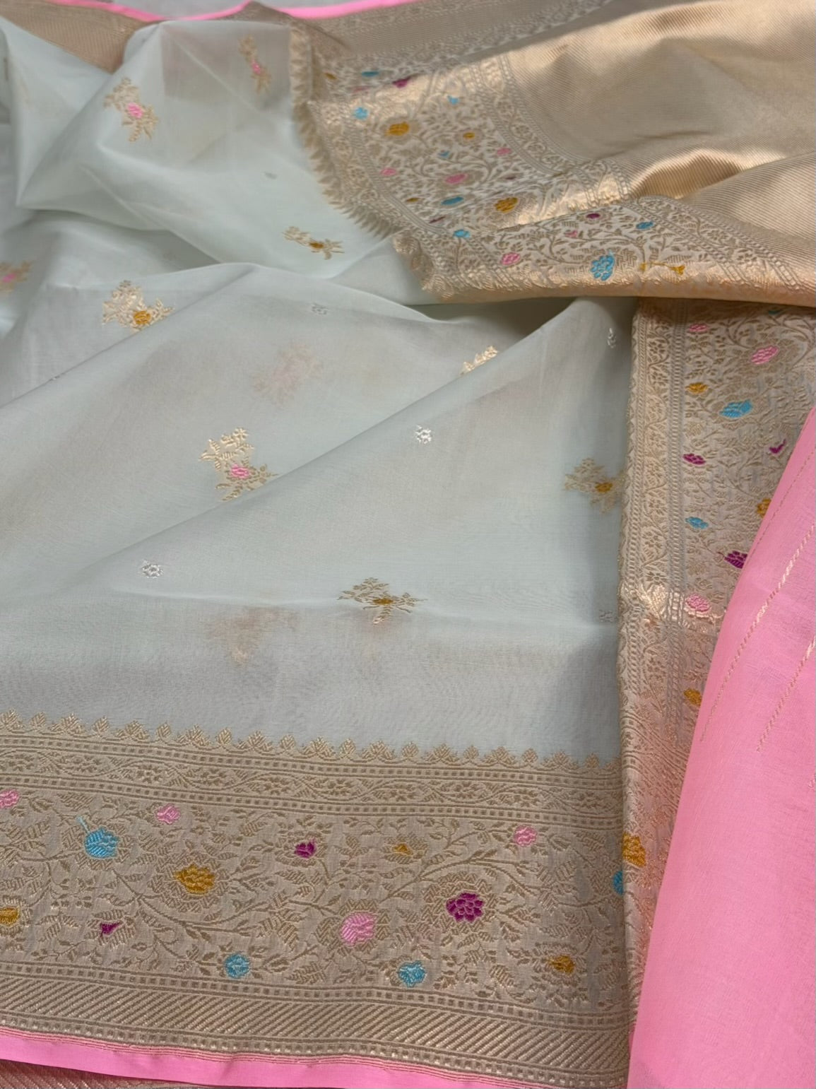 Gajiri Pink Handwoven Pure Organza Silk Saree