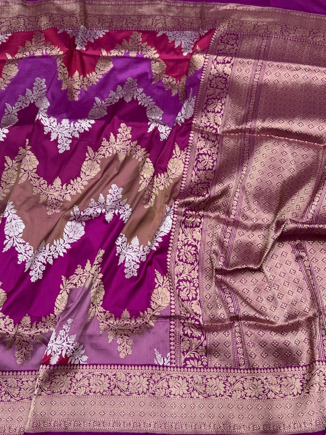 Purple Handwoven Pure Banarasi Rangkaat Silk Saree