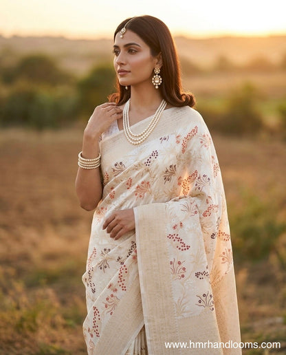 Ivory Handwoven Pure Banarasi Silk Saree