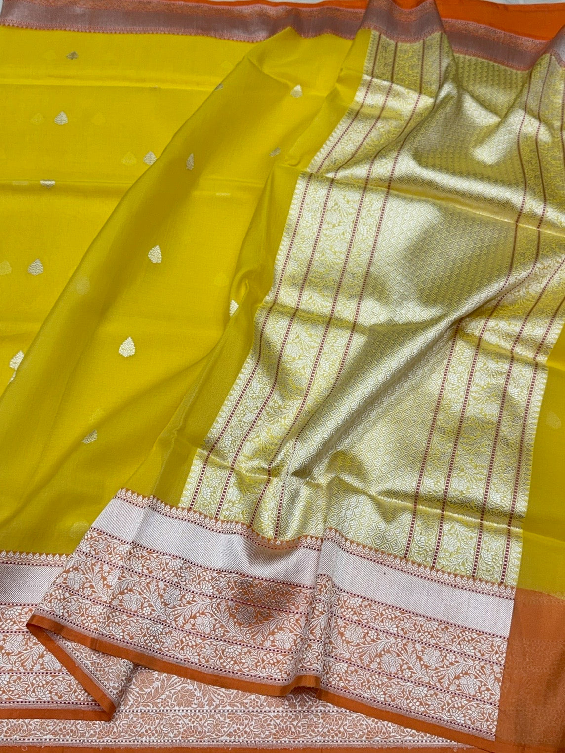 Yellow Handwoven Pure Organza Silk Saree