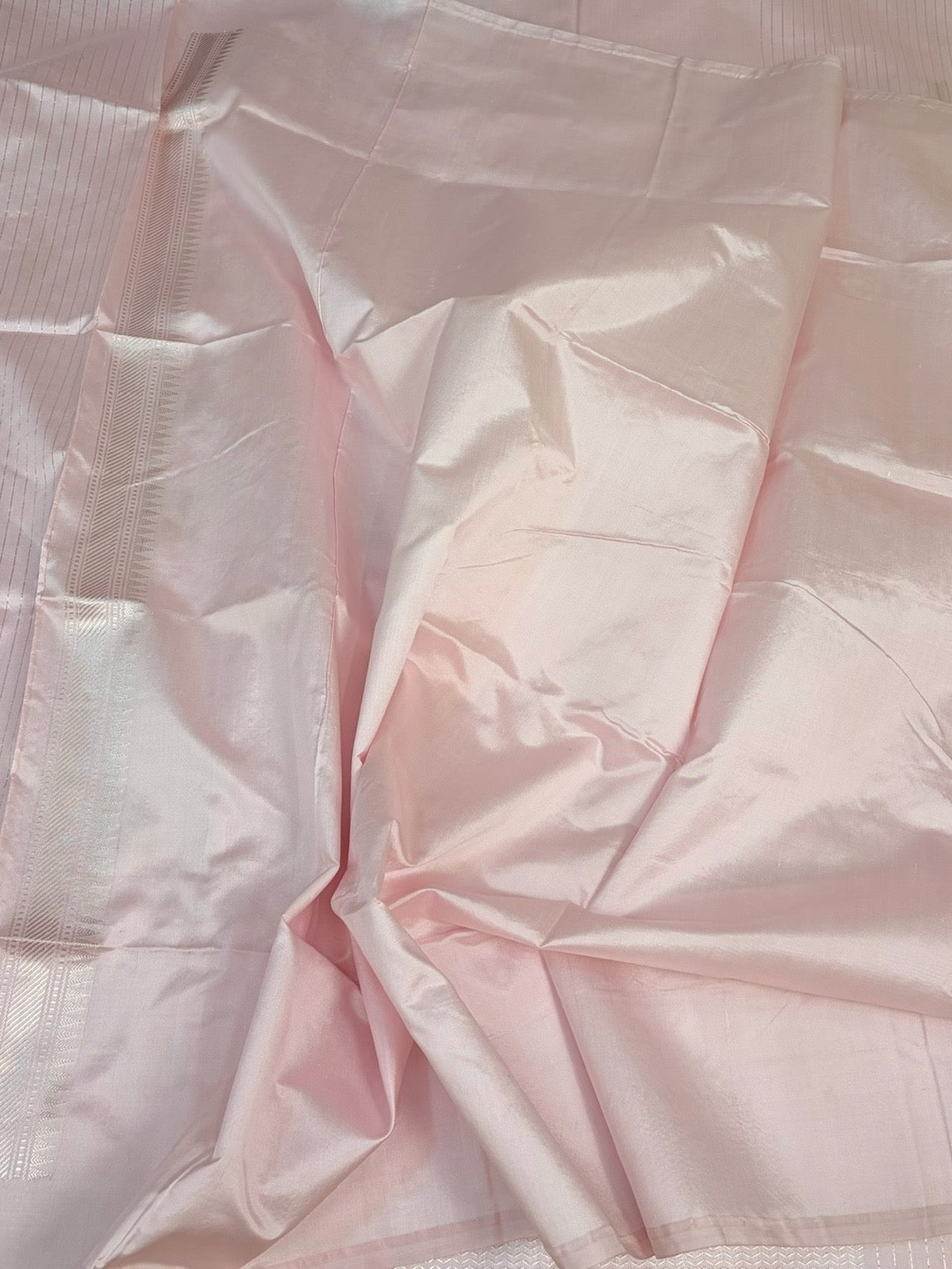 Baby Pink Handwoven Pure Banarasi Katan Silk Saree