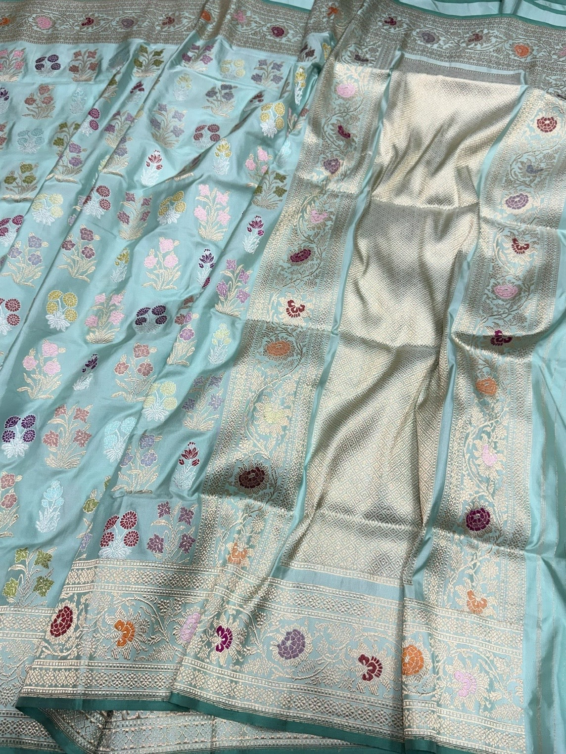 Sky Blue Handwoven Pure Banarasi Silk Saree