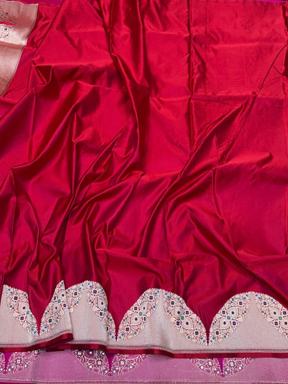Red Handwoven Pure Banarasi Satin Silk Saree – Kadwa Weave in 100% Pure Silk