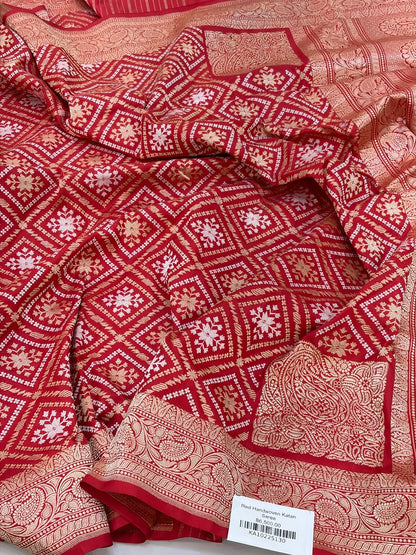 Red Handwoven Pure Banarasi Silk Saree in Kadwa Weave