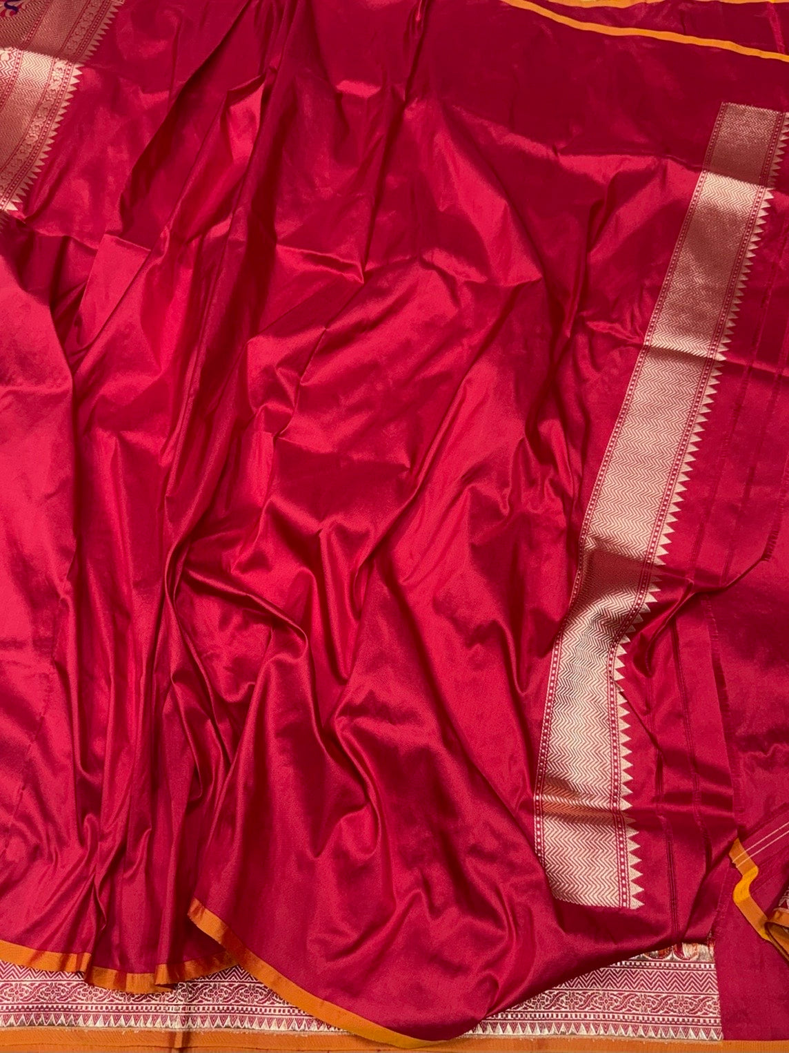 Red Handwoven Pure Banarasi Silk Saree – Kadwa Katan Mulberry Silk | Authentic Banaras Handloom
