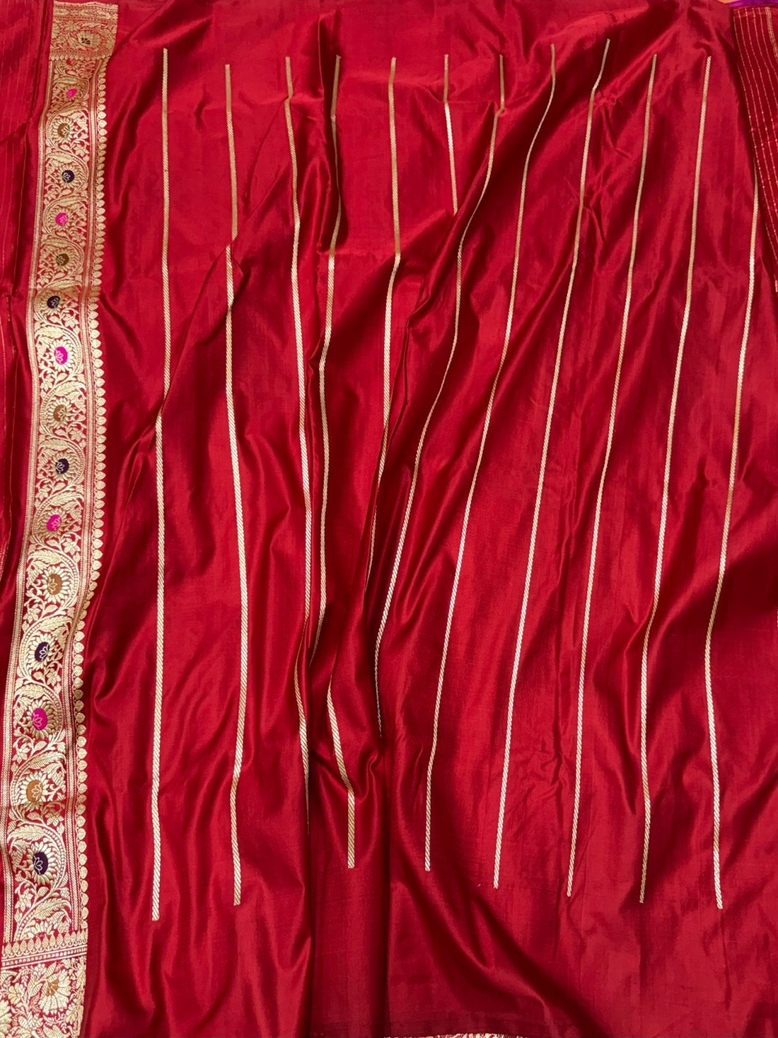 Red Handwoven Vintage Pure Banarasi Satin Silk Saree