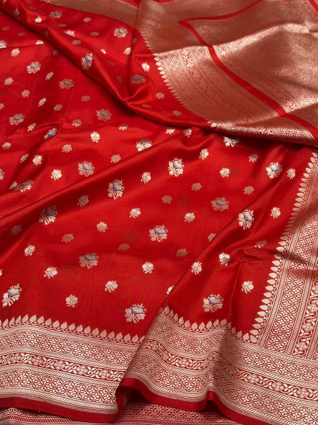 Banarasi Minakari Pure Katan Silk Saree | Pure Silk | Minakari Work | Cutwork Technique | Banarasi Katan Silk Saree