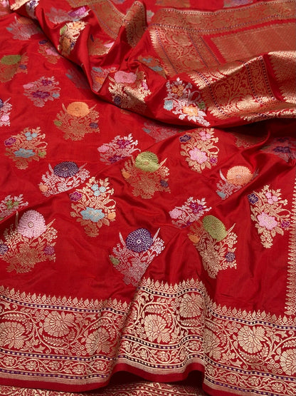 Red Handwoven Pure Banarasi Silk Saree in Kadwa Weave