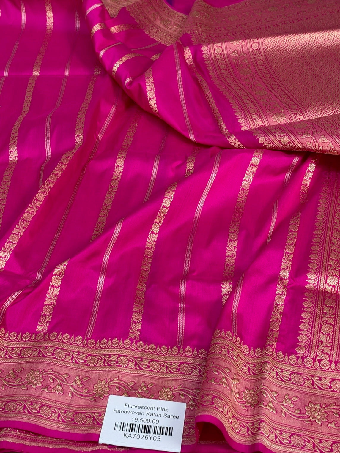 Fluorescent Pink Vintage Handwoven Pure Banarasi Katan Silk Saree