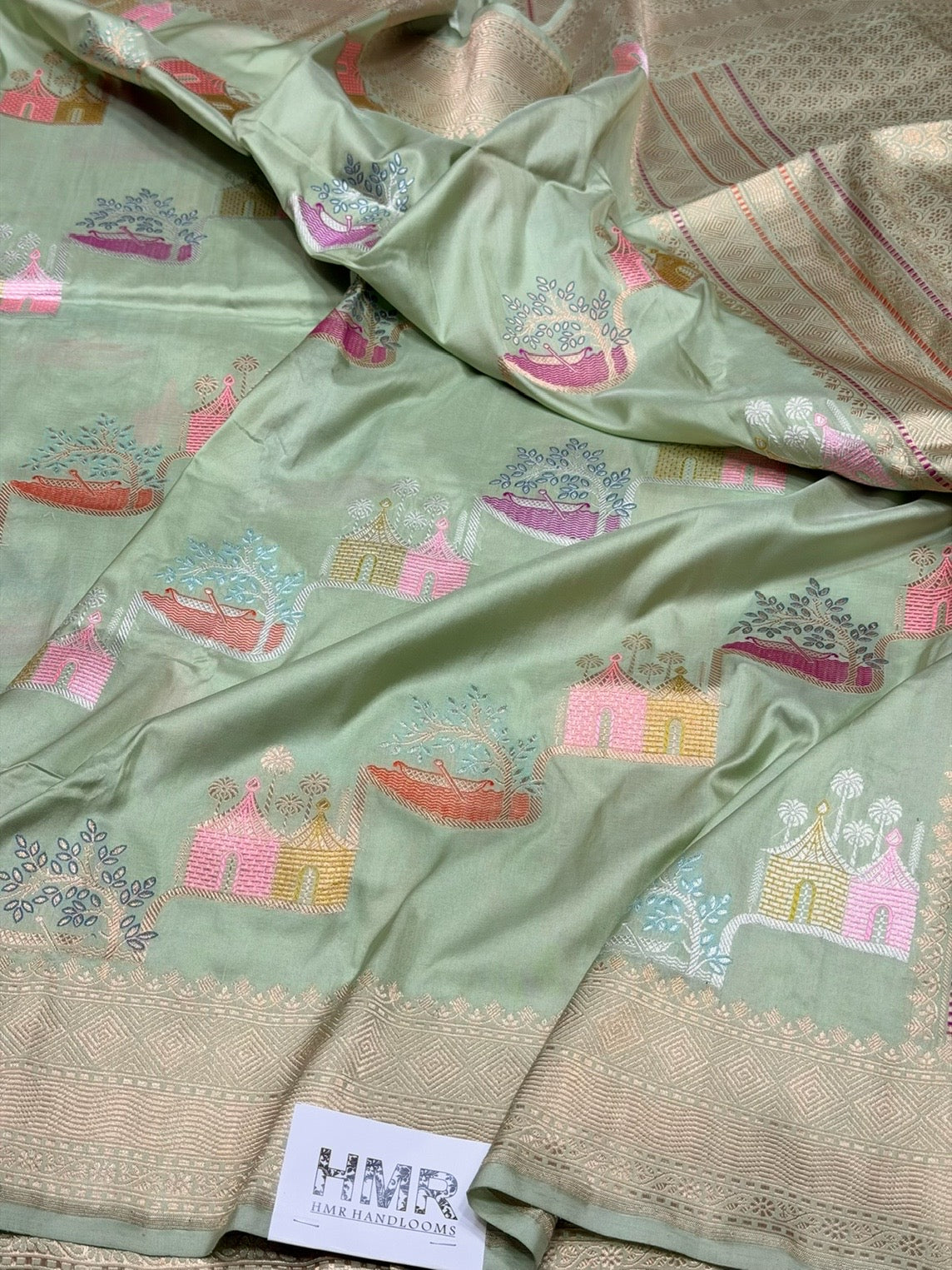 Pista Green Handwoven Pure Banarasi Silk Saree