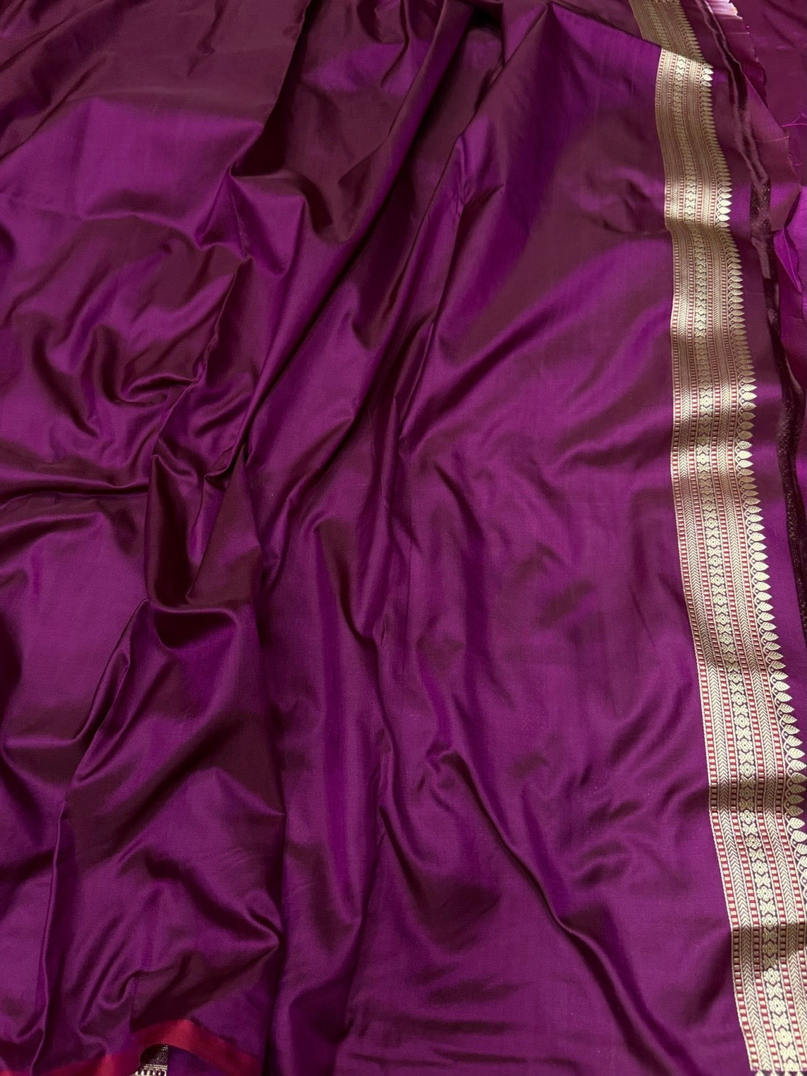 Magenta Handwoven Banarasi Satin Tanchoi Brocade Saree
