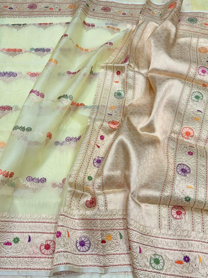 Pastel Yellow Handwoven Pure Banarasi Organza Silk Saree in Kadwa Weave | 100% Pure Kora Silk