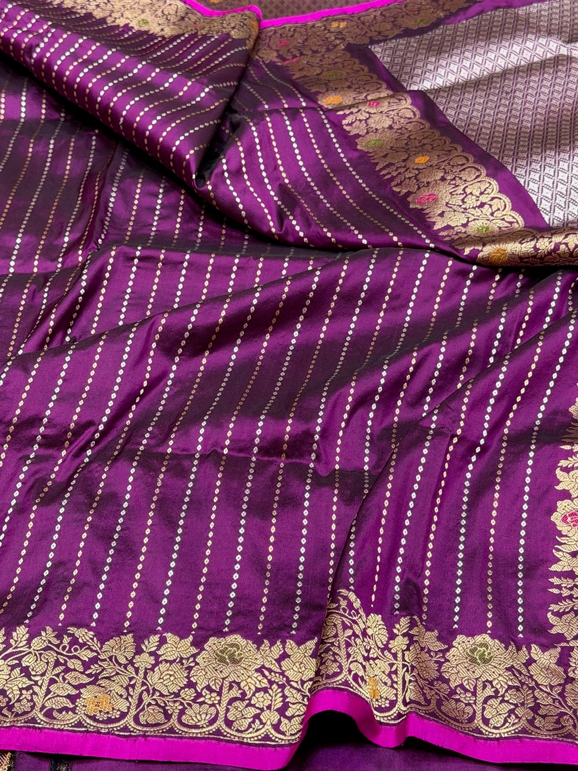Magenta Handwoven Pure Banarasi Silk Saree | Pure Katan Silk | Kadwa Weave | HMR Handlooms