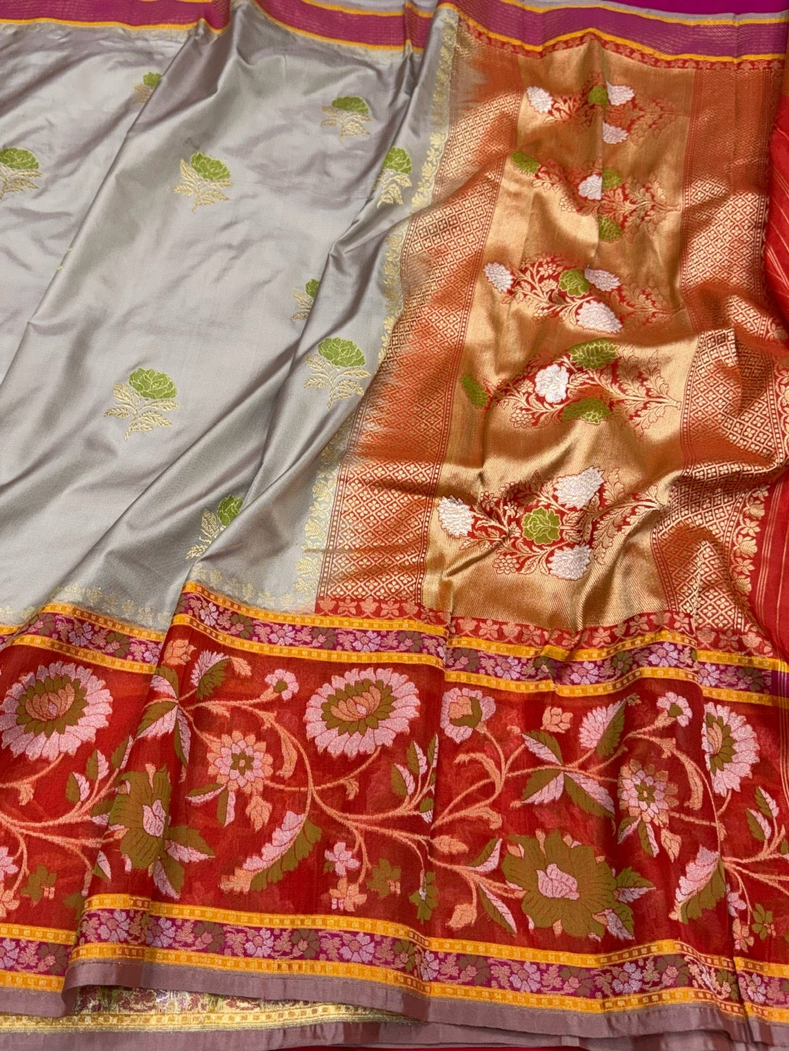 Mauve Handwoven Pure Banarasi Ektara Silk Saree