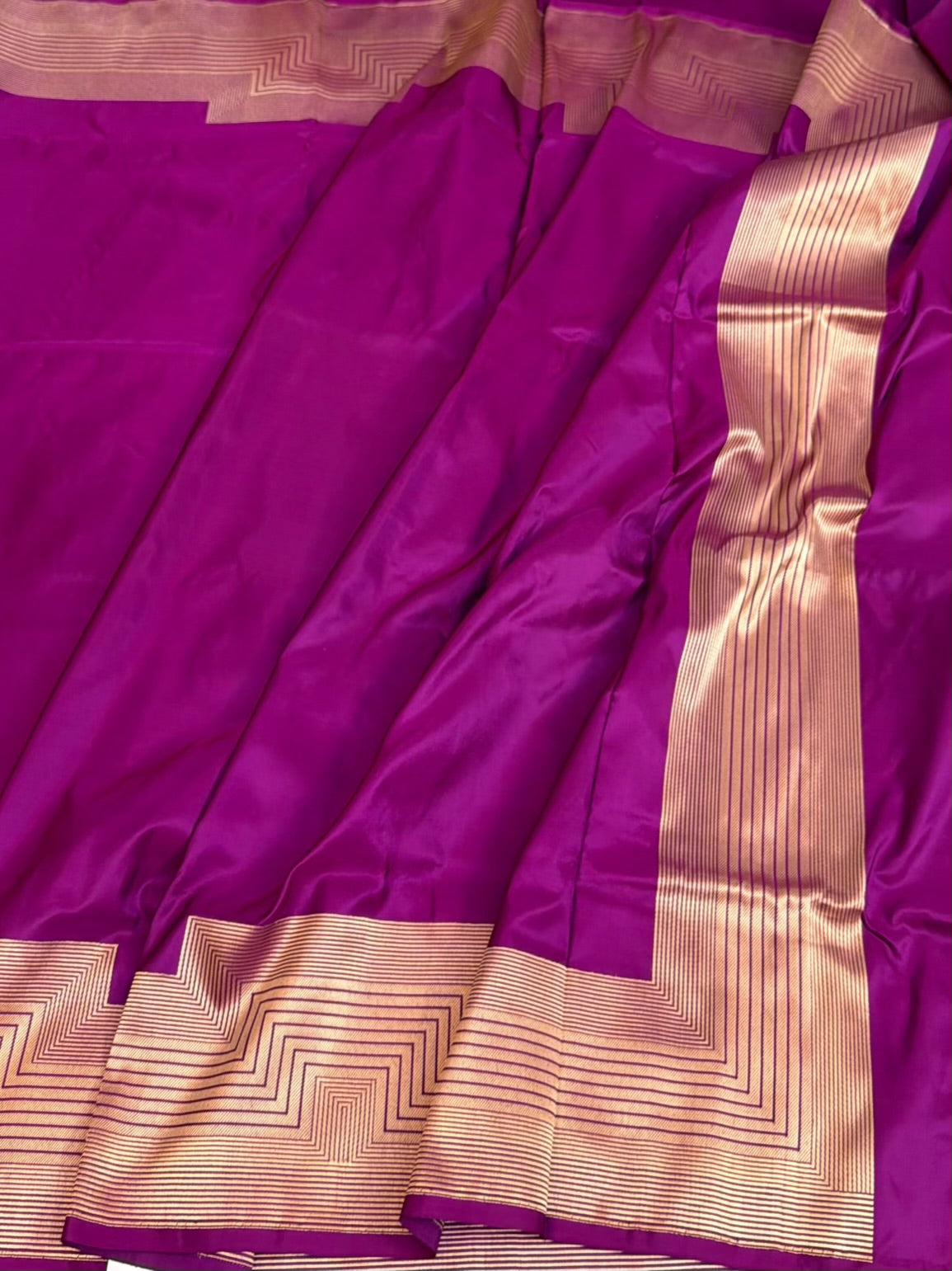 Purple Handwoven Pure Banarasi Satin Silk Saree