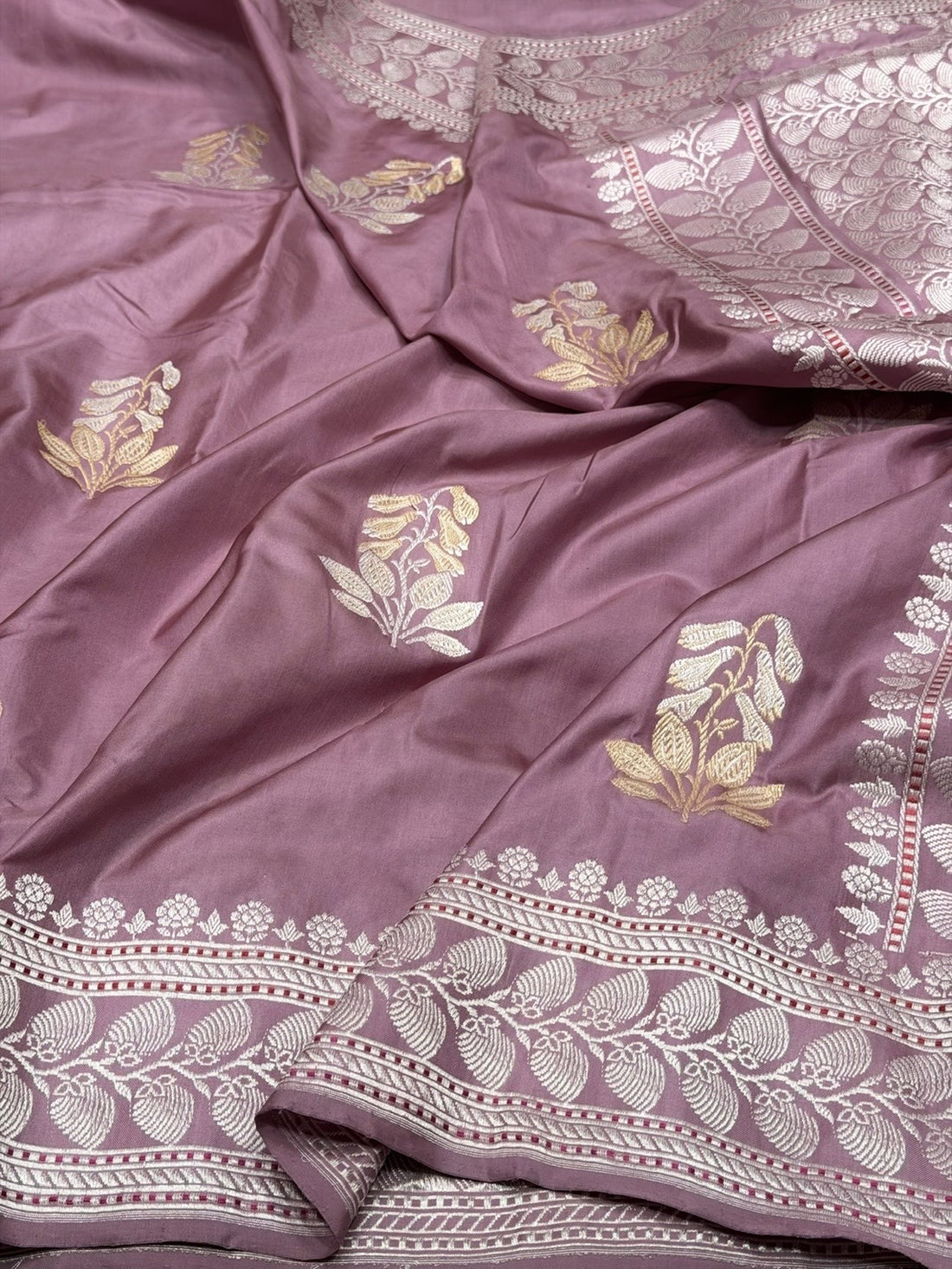 Dusty Rose Handwoven Pure Banarasi Silk Saree – Katan Silk with Kadwa Weave &amp; Ektara Craftsmanship