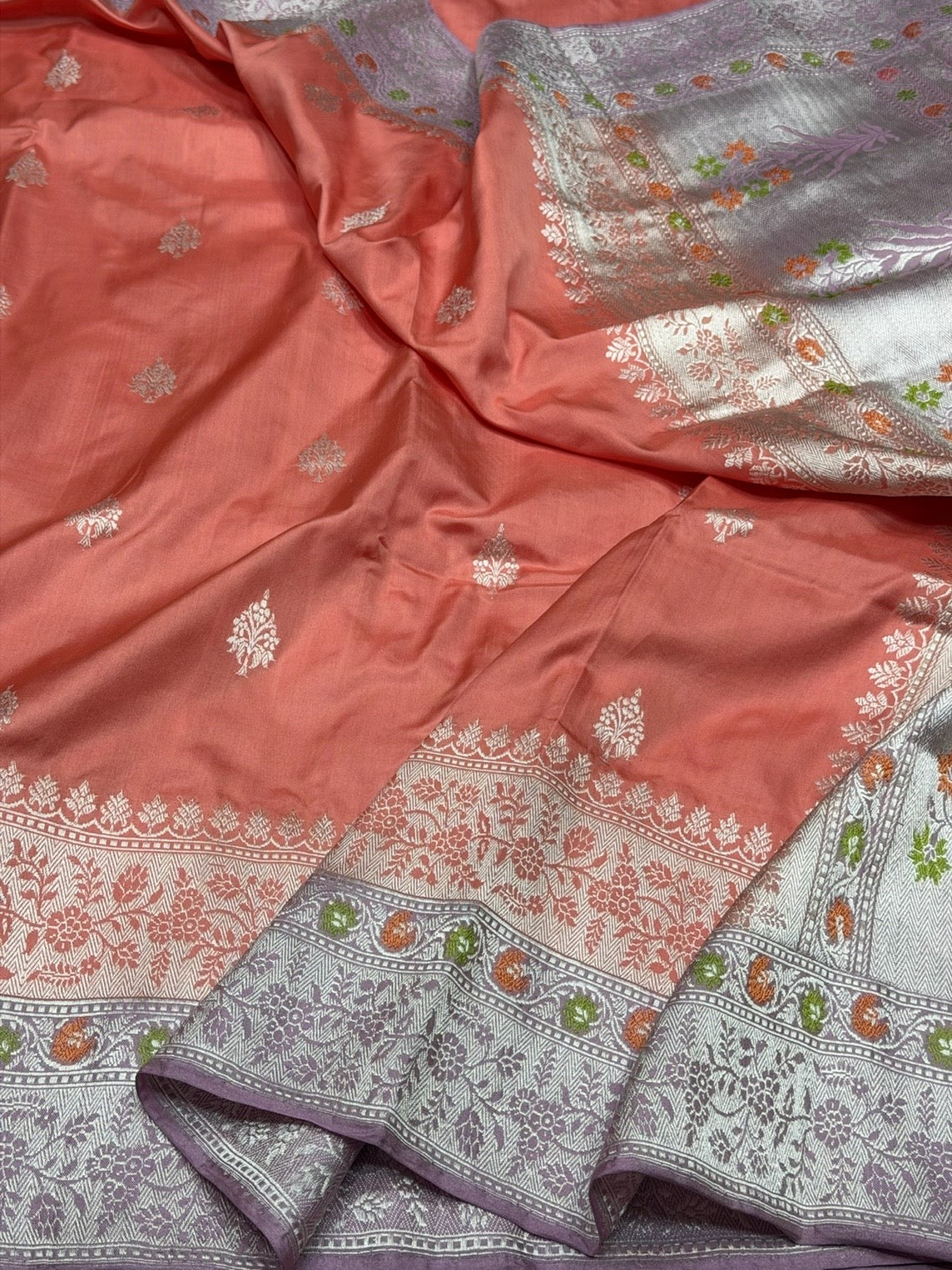 Peach Handwoven Pure Banarasi Ektara Silk Saree – Kadwa Iktara Weave, Pure Mulberry Silk
