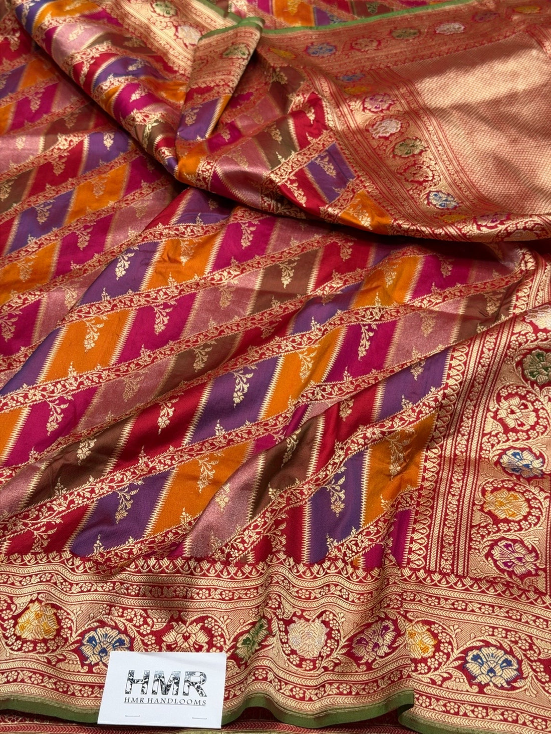 Red Handwoven Pure Banarasi Rangkaat Silk Saree – Pure Katan Silk | Rangkaat Technique | Luxury Banarasi Saree
