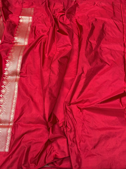 Red Handwoven Pure Banarasi Silk Saree in Kadwa Weave – 100% Katan Mulberry Silk