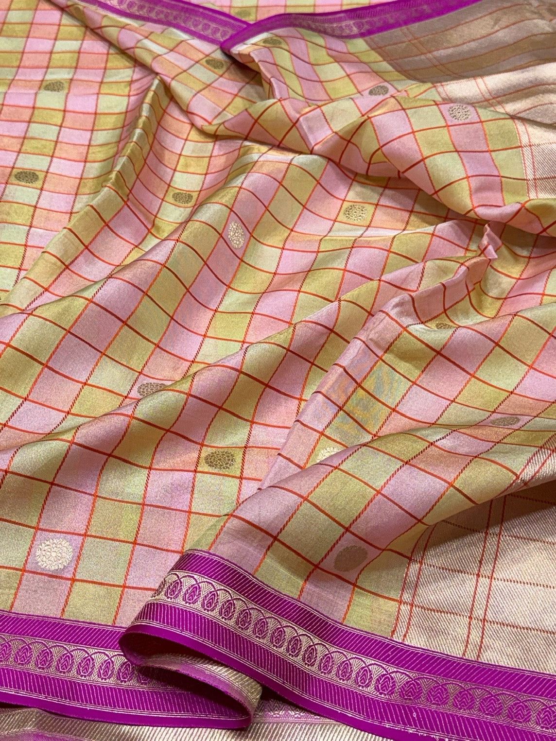 Baby Pink Handwoven Pure Banarasi Tissue Saree