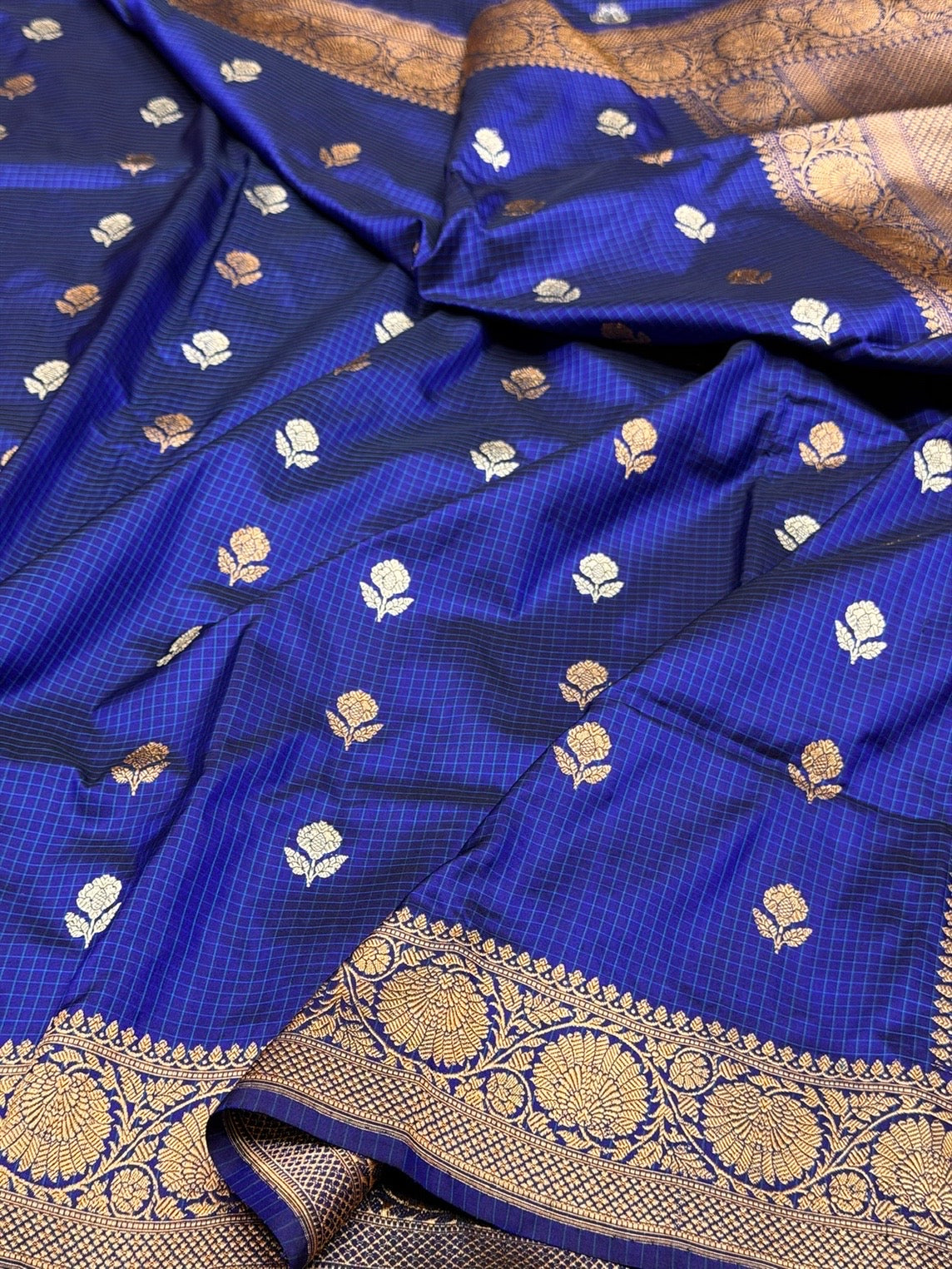 Handwoven Pure Banarasi Saree in Katan Silk – Traditional Checks Weave