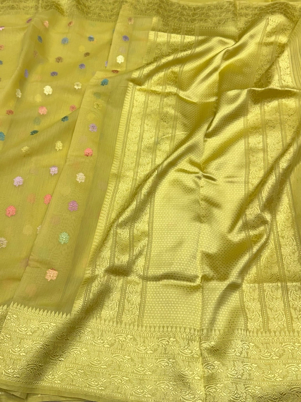 Handwoven Pure Banarasi Cotton Saree