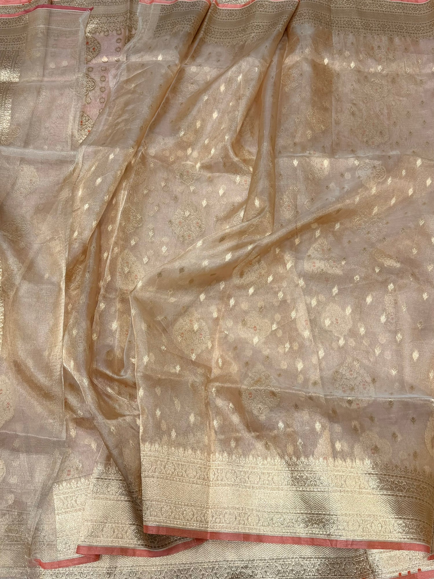 Champagne Gold Pure Banarasi Tissue Silk Saree | Pure Kora Tissue | Cutwork Technique | Lightweight Banarasi Saree