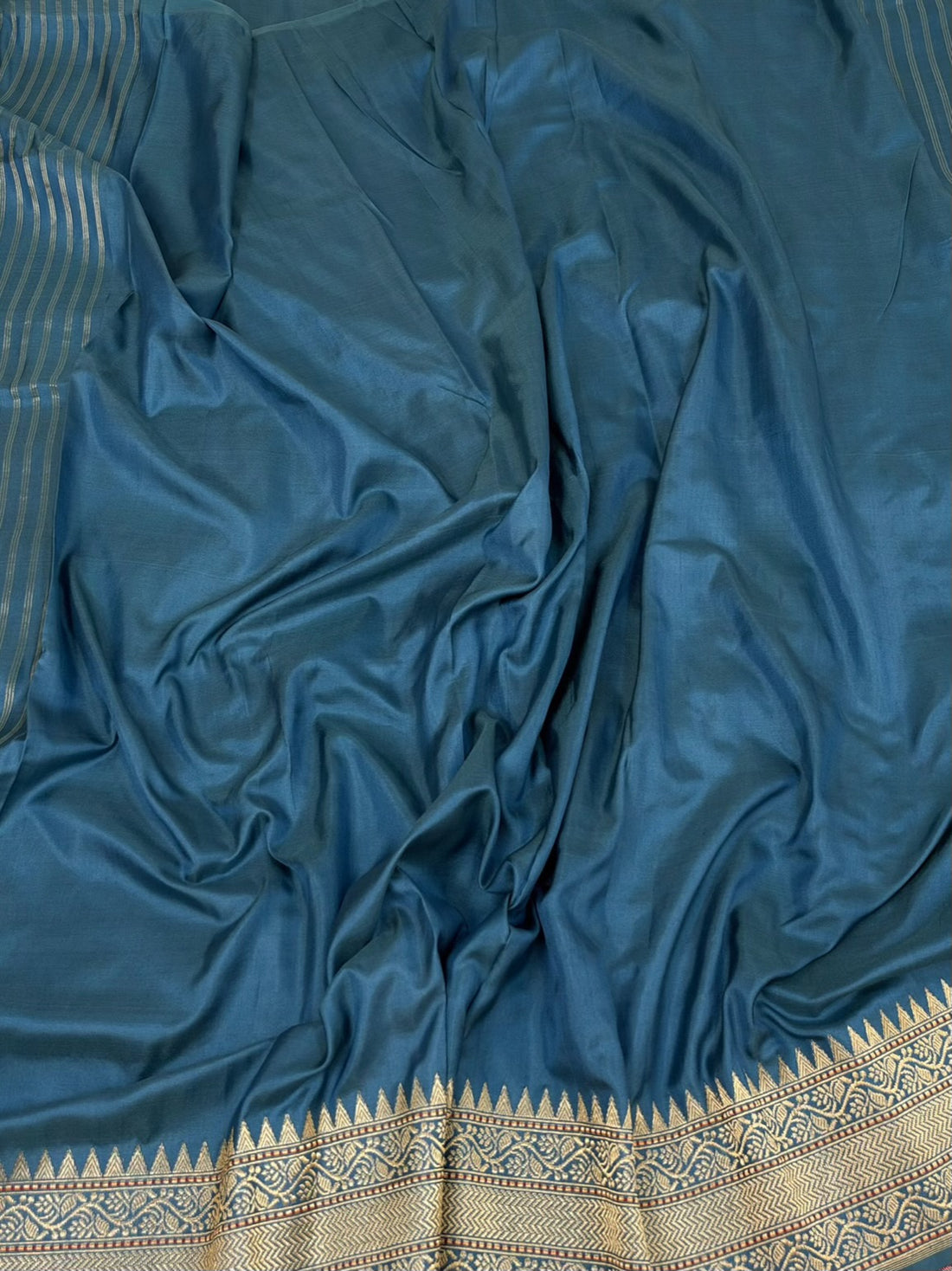 Turquoise Blue Handwoven Banarasi Pure Katan Silk Saree