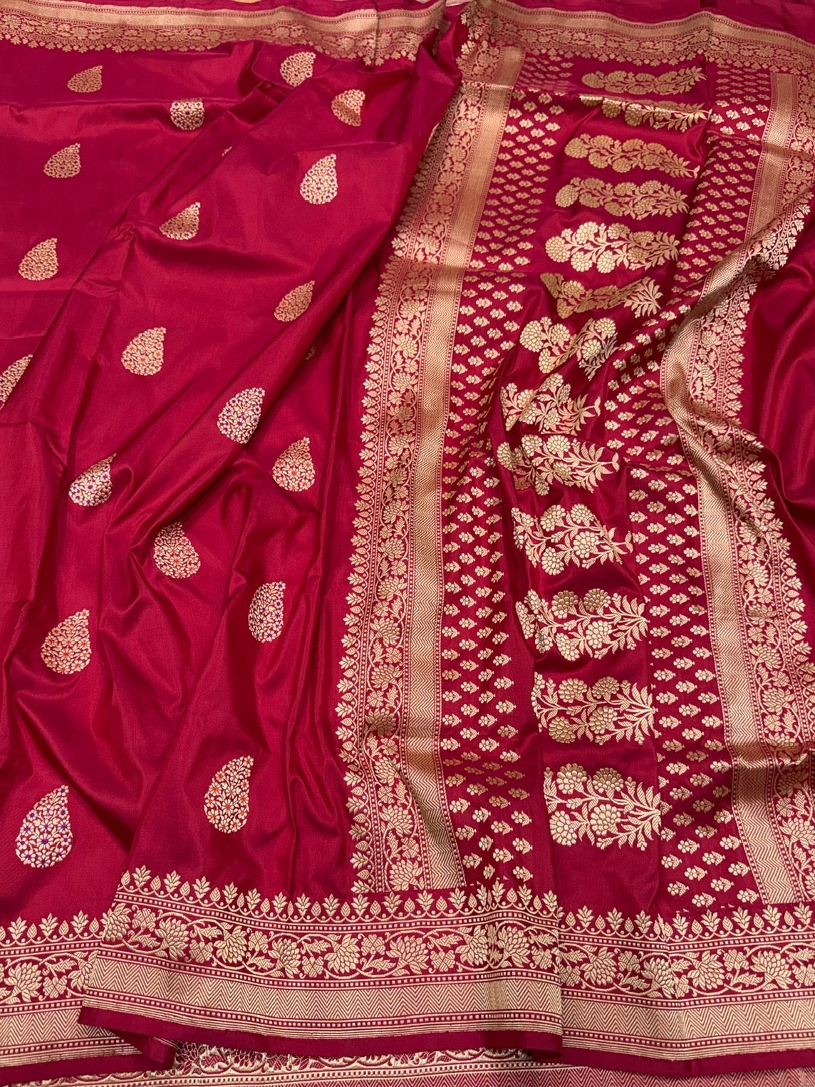 Red Handwoven Banarasi Pure Silk Saree
